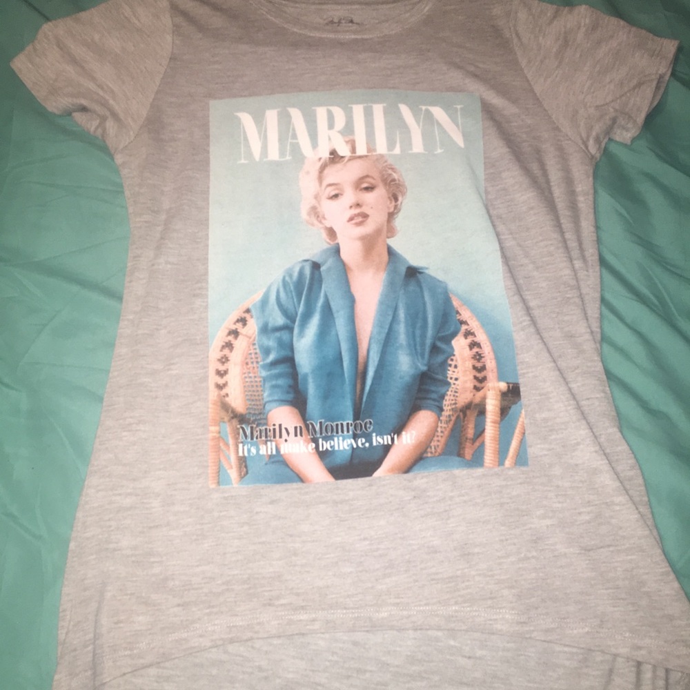 Marilyn Monroe shirt!